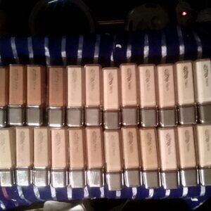 About Face Foundation - Tan to Cream Shades